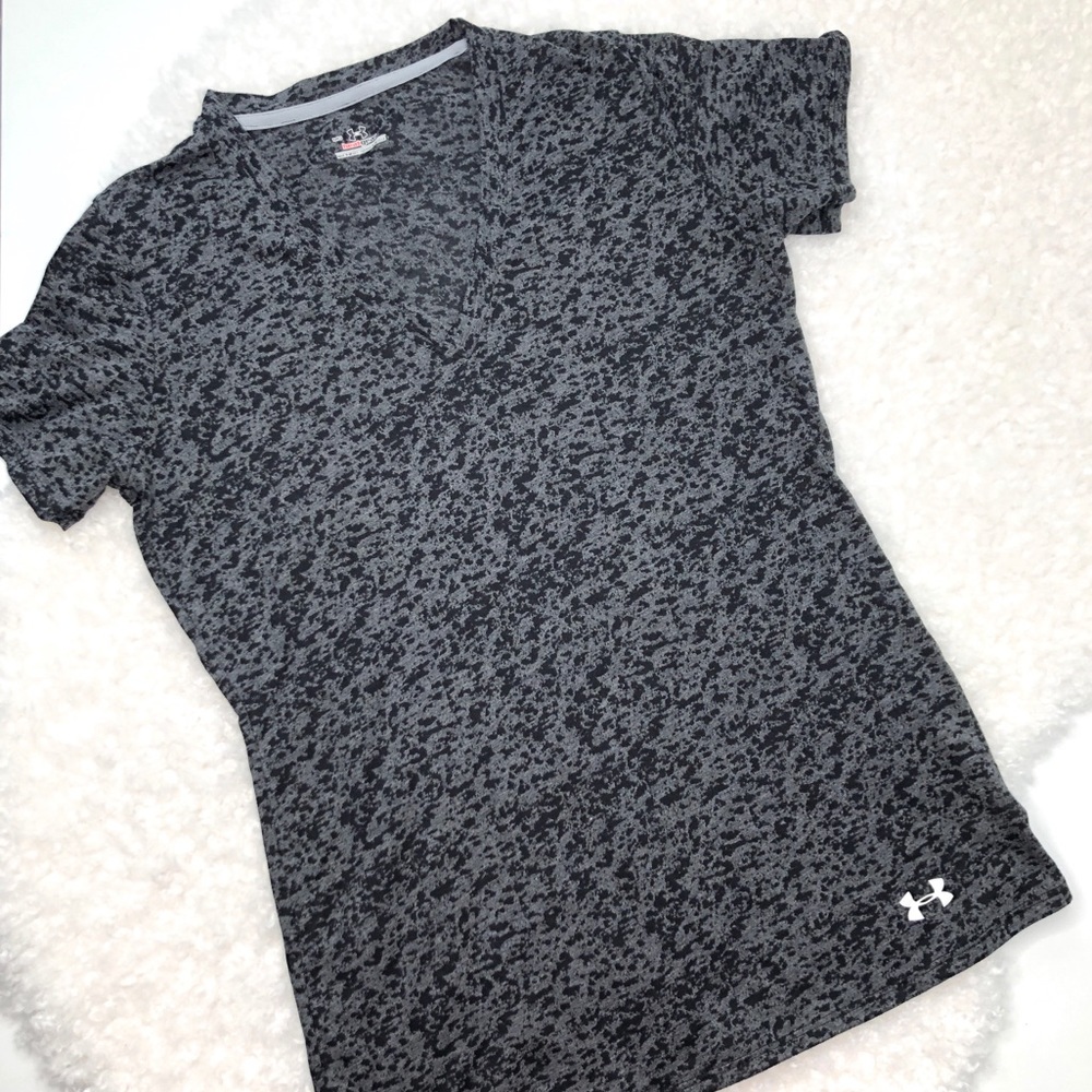 Under Armour Women’s Heat Gear V Neck Burnout Tee